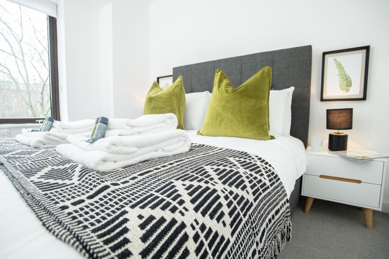 Pembroke House Apartments Exeter For Families Business Relocation Free Parking Экстерьер фото